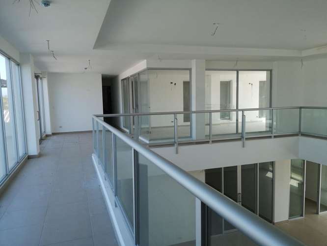 Venta Casa 3 Recamaras 273 m2 en Residencial Cerrado Costa Sur - ALYC 