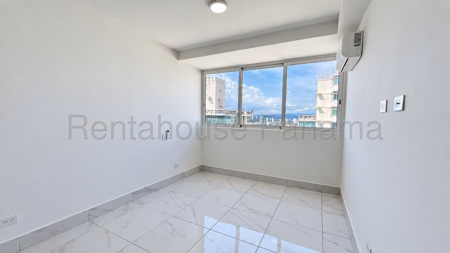 Apartamento para alquiler en Urb. Edison Park - Imagen 2