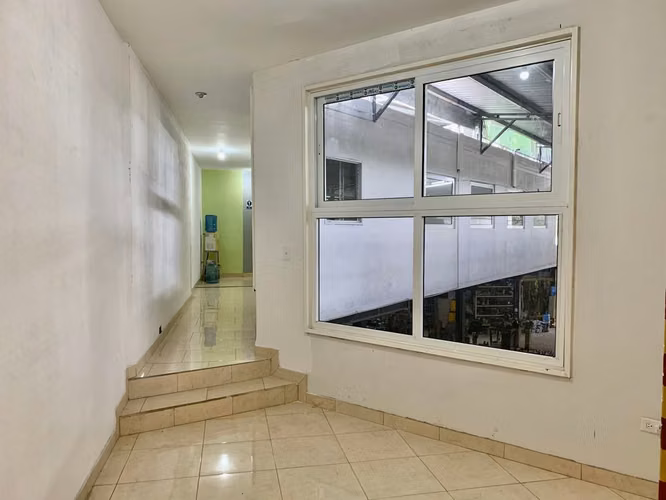 Venta Galera con Oficinas 550 m2 cerca del Corredor Sur Versalles - ALYC 26-9046 - Imagen 16