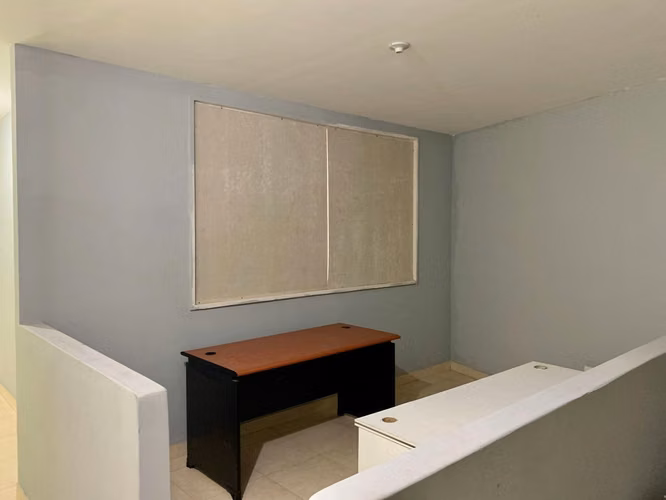 Venta Galera con Oficinas 550 m2 cerca del Corredor Sur Versalles - ALYC 26-9046 - Imagen 9