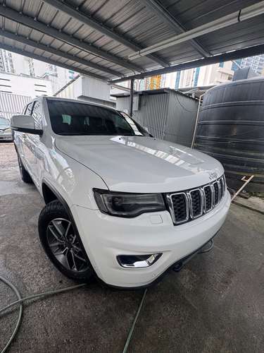 JEEP Grand Cherokee 2021,  mantenimiento en autostar, sin choques, llantas nuevas.