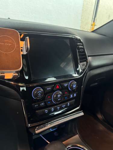 JEEP Grand Cherokee 2021,  mantenimiento en autostar, sin choques, llantas nuevas.