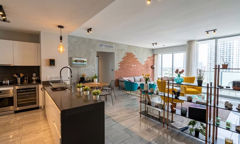 Apartamento en Bella Vista cerca de Avenida Balboa 123m² | con balcón y vista al mar - Imagen 3