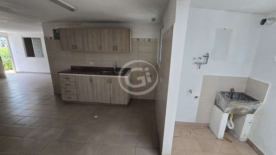 Venta Casa Lyon con Apartamento Anexo Quintas de Versalles - Imagen 16