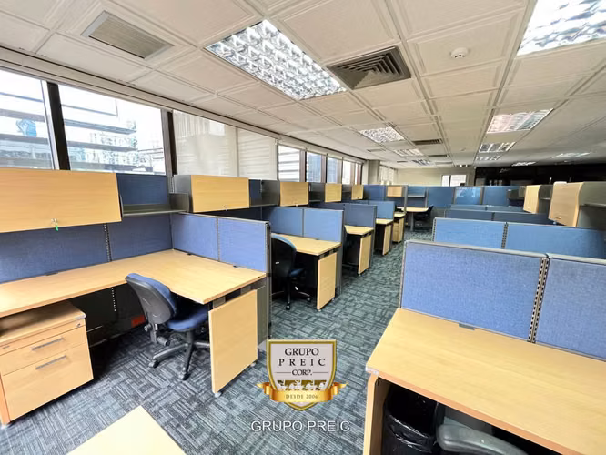 OFICINA EN ALQUILER - PH PAN AMERICAN PLAZA - 938 MTS - AMOBLADO - DL