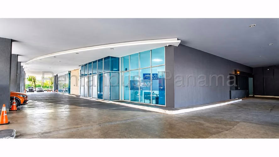 Venta de Local Comercial en Av. Balboa 27PPM2832