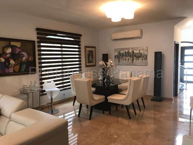 Alquilo Casa en Clayton - Imagen 16