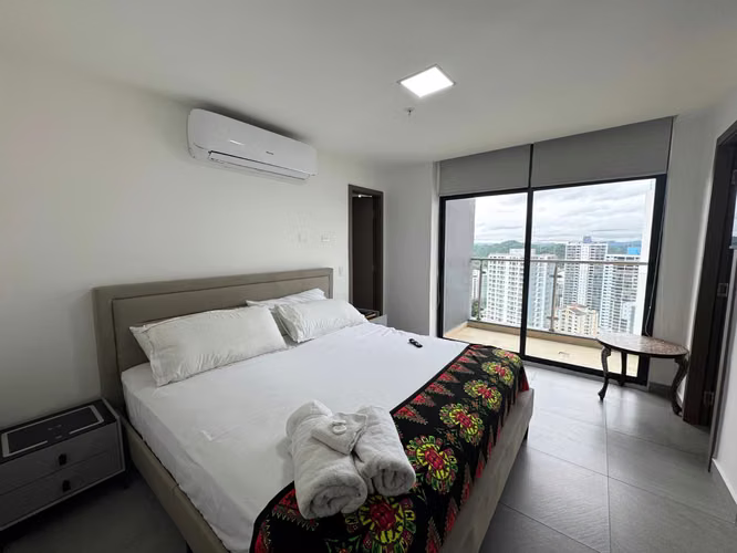 PENTHOUSE AMOBLADO EN EL CANGREJO | 145 M² | 3 HAB + SERVICIO  - Imagen 3