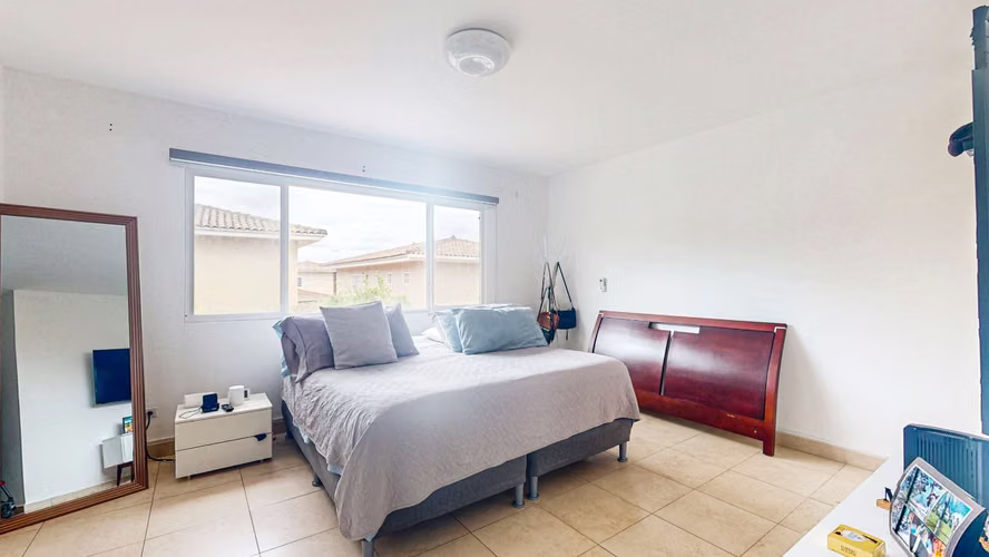 Venta de casa dúplex con doble terraza y garita de seguridad – PH Villa Tiber, Brisas del Golf - Imagen 13