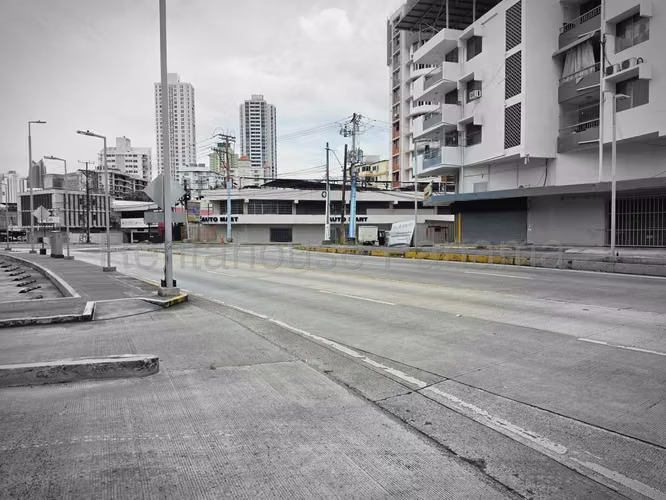 Venta Local Vista Hermosa - YD - Imagen 11