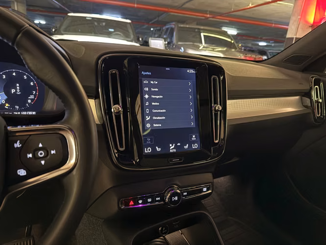 VOLVO XC40 T5 AWD 2018 - Imagen 12