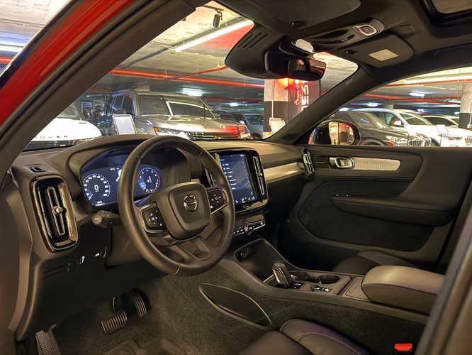 VOLVO XC40 T5 AWD 2018 - Imagen 10