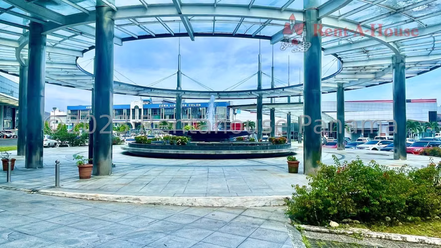Venta de Local Comecial en Edificio Comercial en Colon 27*1760Mfk