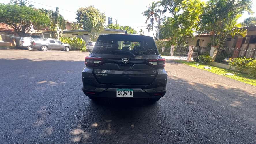 Vendo Toyota raize año 2025 automático  - Imagen 5