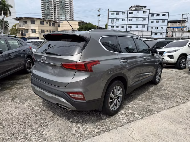 Hyundai Santa Fe 2019 - Imagen 5