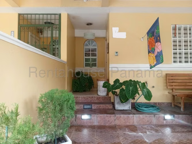 RENTAL HOUSE IN HILLS OF SANTA BAR HIGH OF PANAMA HQ