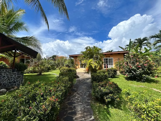 VENTA DE NEGOCIO EN CABANAS COLIBRI EL ESPINO HQ - Imagen 4