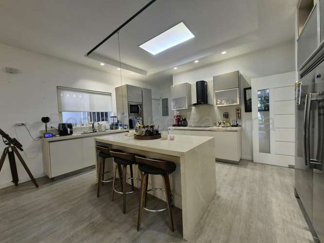 Casa en Venta en Costa Sur.