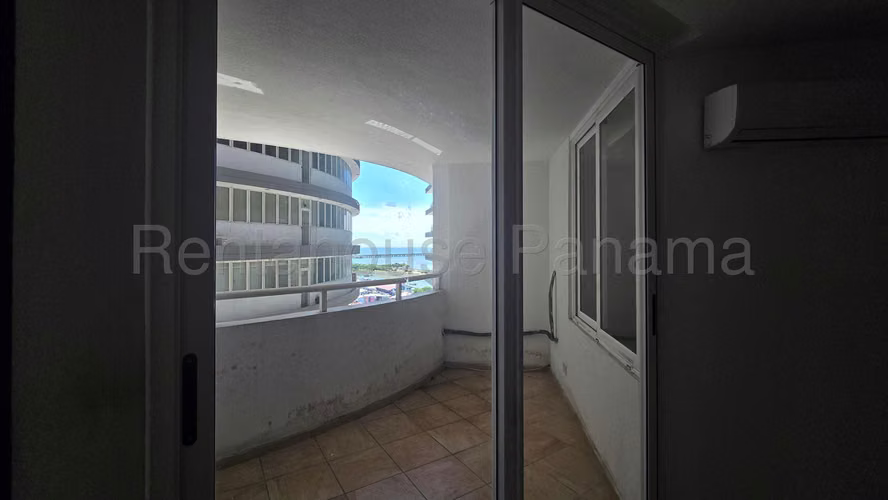 Venta de Apartamento en Avenida Balboa Ph Bay View KF - Imagen 6