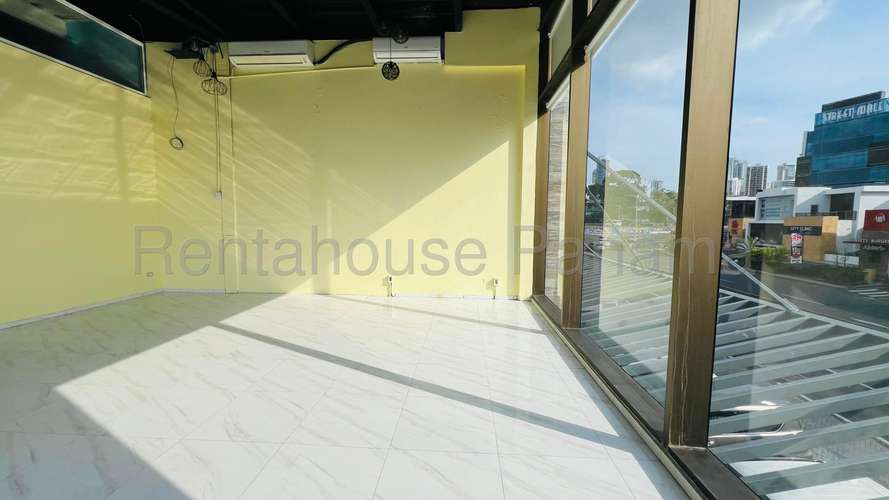 Venta de Local en Via Brasil SN