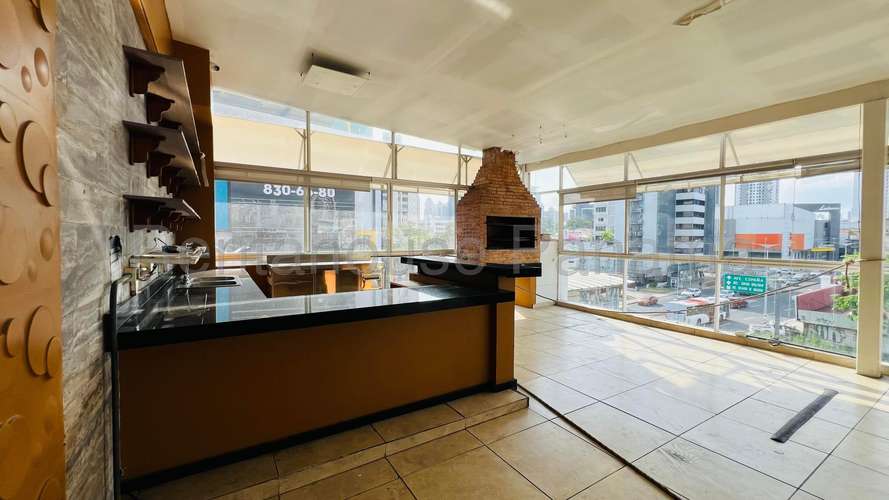 Venta de Local en Via Brasil SN