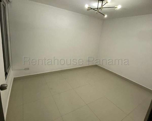 J2768GRR Venta de Apartamento en Juan Diaz 