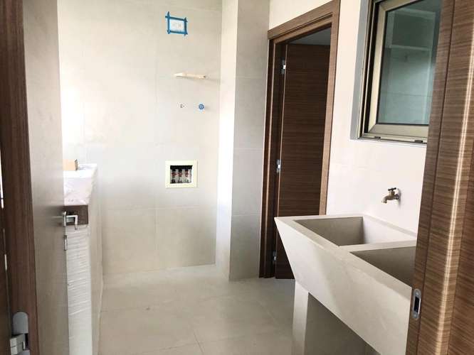 SE ALQUILA PARK LANE $3,750
