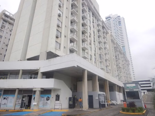 Alquiló apto en ph mystic tower 3recamaras 2baños balcon piscina parking cerrado  - Imagen 5
