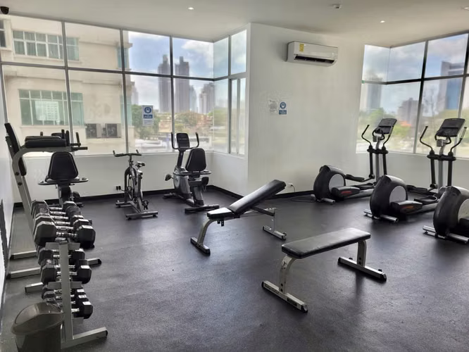 Vendo lindo apartamento con lb , en Plaza Edison - Imagen 2