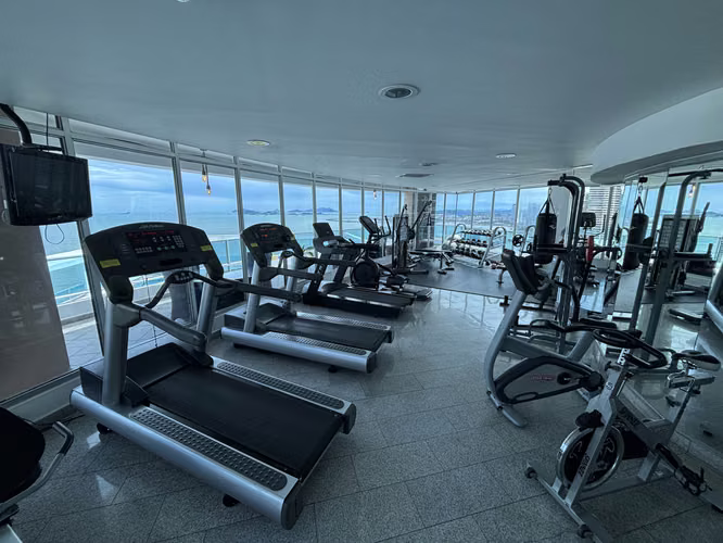 SE ALQUILA BAYFRONT AMOBLADO - Imagen 9