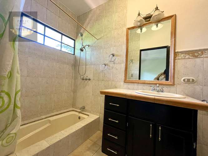 ALQUILER DE CASA AMPLIA CON PISCINA, ALBROOK - Imagen 19