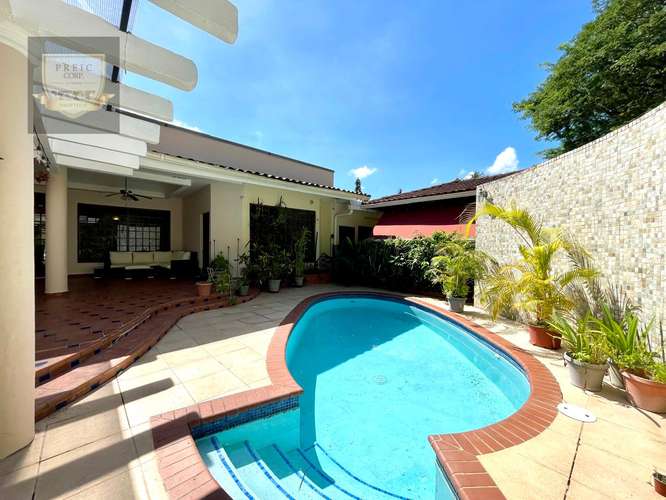 ALQUILER DE CASA AMPLIA CON PISCINA, ALBROOK - Imagen 3