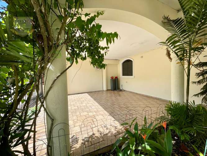 ALQUILER DE CASA AMPLIA CON PISCINA, ALBROOK - Imagen 7