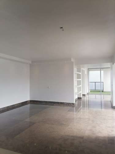Yoo. 180mts 2r 2b 2est 1dep $595,000.00 Yoo Avenida Balboa Areas sociales Seguridad Restaurantes 180mts Frente al mar/ v