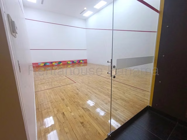 ALQUILER DE APARTAMENTO EN AVENIDA BALBOA  - Imagen 2
