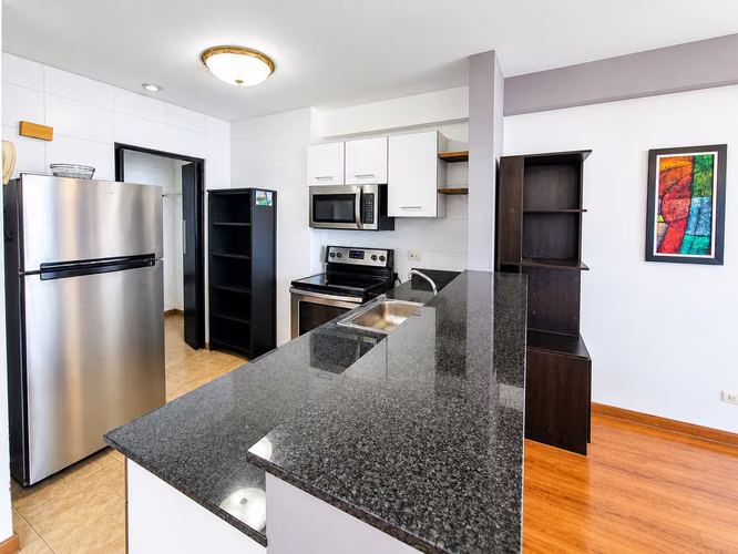 AVENIDA BALBOA I AMOBLADO I 1 RECAMARA I 95.5M ² I BALCÓN + VISTA AL MAR  - Imagen 5