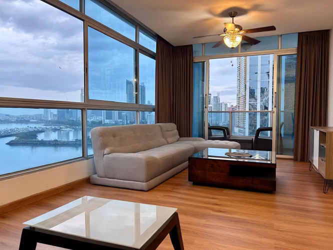 AVENIDA BALBOA I AMOBLADO I 1 RECAMARA I 95.5M ² I BALCONY + SEA VIEW