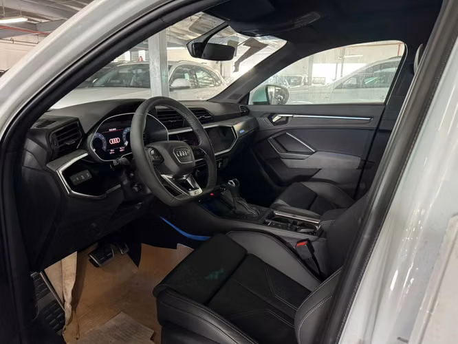 Audi Q3 SLine 2025 Full Extras - Imagen 3