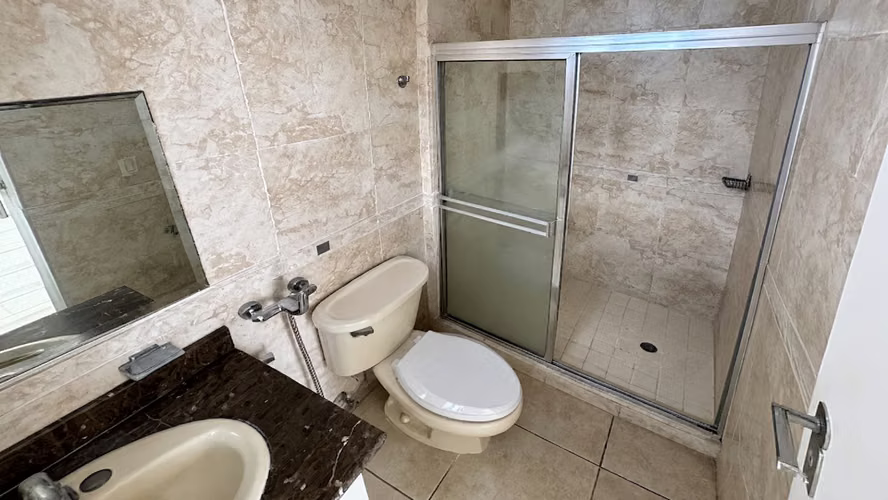 Apartamento en San Francisco I linea blanca I 2 Rec I con vista al mar y 2 parking - Imagen 13