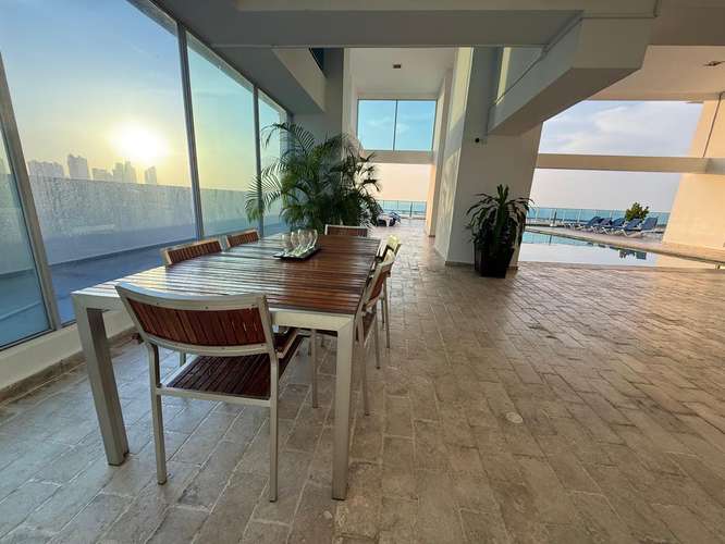 Hermoso apartamento en Coco del Mar en venta - Imagen 2