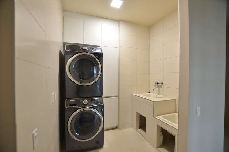Santa Maria Court - Vista al Golf - 244mts2 - 1,300,000 - Imagen 3