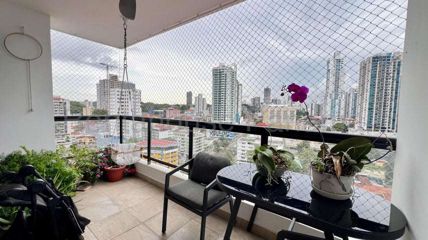VENTA DE APARTAMENTO EN BELLA VISTA 