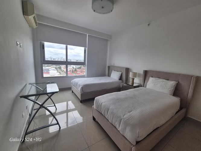 ALQUILER DE APARTAMENTO EN TOP TOWER  - Imagen 6