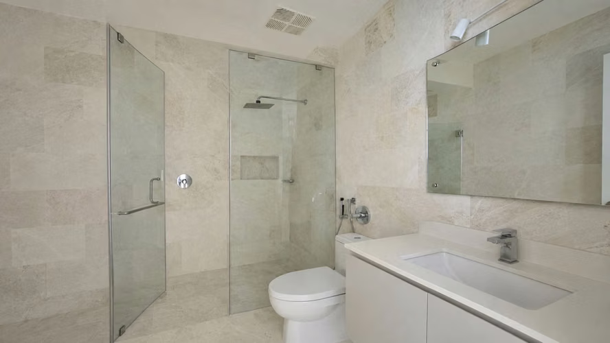 . ! Apartamento en Isla Ocean Reef | 2 Rec I linea blanca I con balcon y vista al mar - Imagen 15