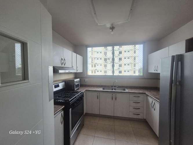 ALQUILER DE APARTAMENTO EN SAN FRANCISCO  - Imagen 2