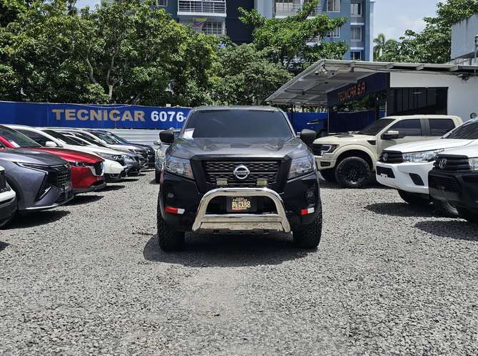 Nissan Frontier NP300 4x4 2023