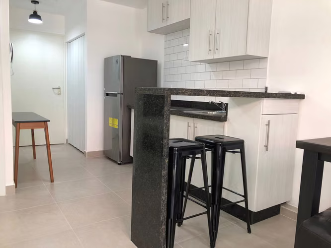 Apartamento en alquiler en Santa Ana - Imagen 7