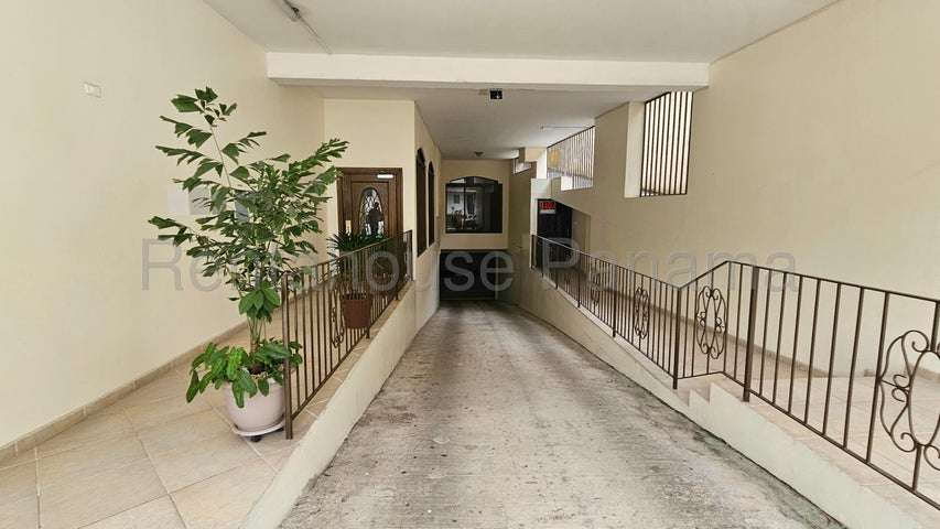Alquila Oficina de 207 m² en PH Vall Halla, Vía Grecia (El Carmen) GB - Imagen 2
