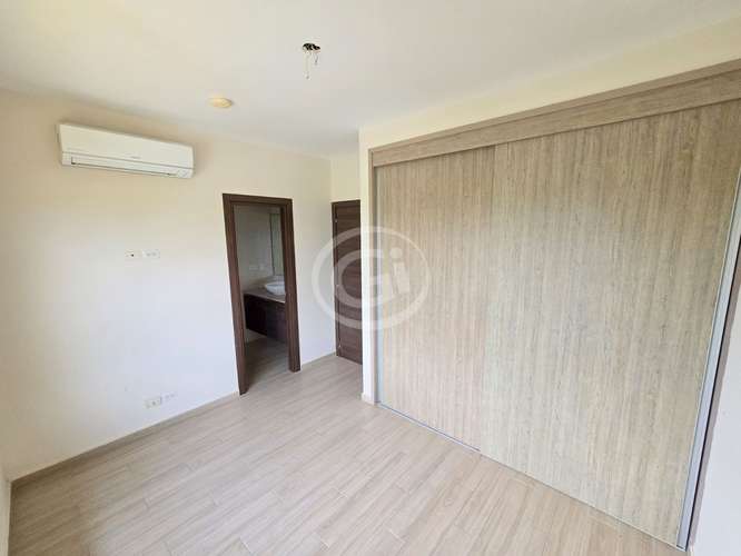 Venta Casa Esquinera Costa Linda. Precio de Oportunidad Negociable. - Imagen 13