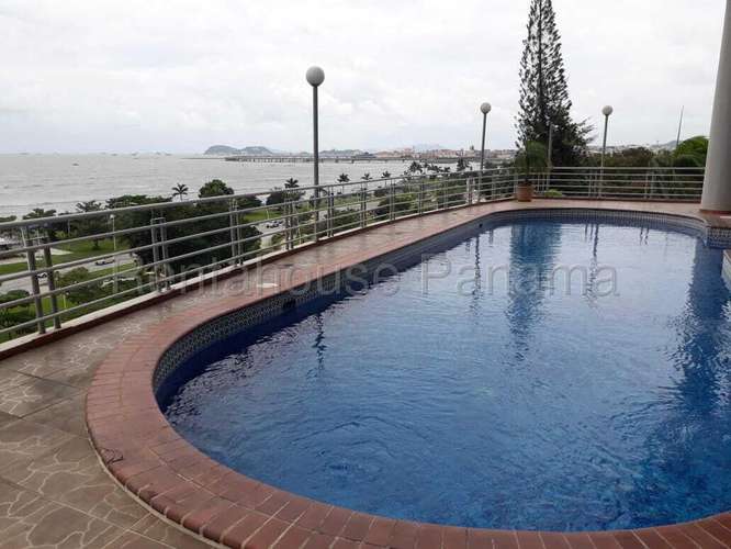 VENTA DE APARTAMENTO EN AVENIDA BALBOA ABS